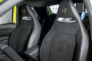 Sitze und Interieur des Abarth 500e